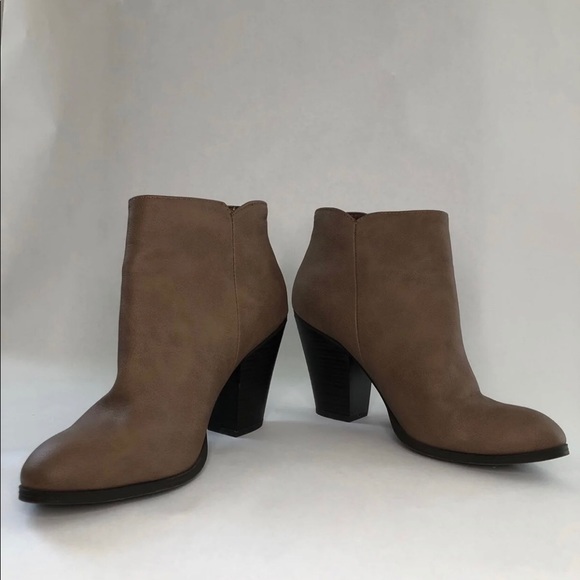 Booties - Picture 3 of 5